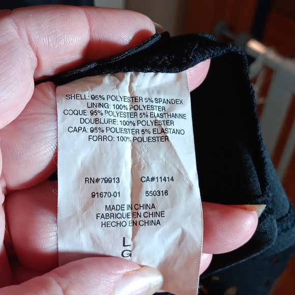 NWOT Motherhood Maternity Black Cap Sleeve Dress with Cutout Detail - L - Picture 3 of 5